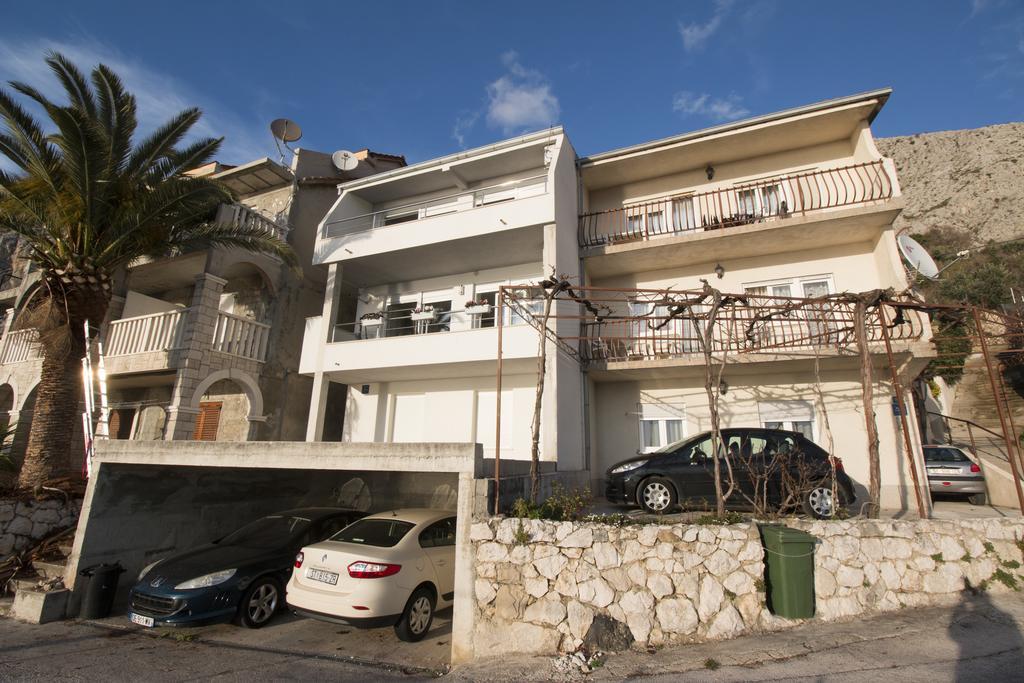 אומיס Apartment Mate מראה חיצוני תמונה